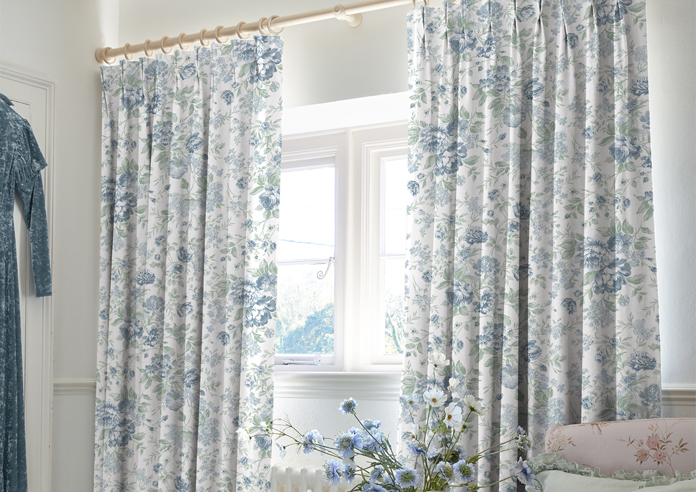 Shabby Chic by Rachel Ashwell Romantic Rose, Blue - Made to Measure Curtains - Image 5